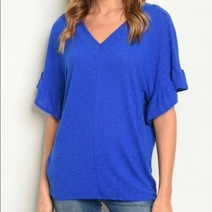 Short sleeve V-neck ruffled knit tunic